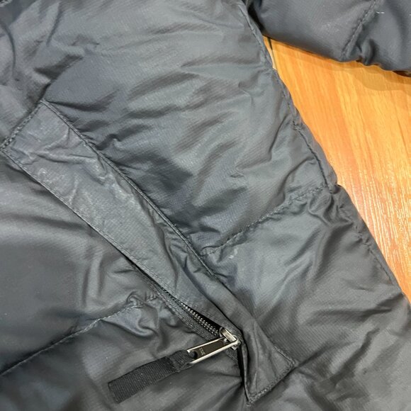 The North Face Nuptse 700 Down Jacket - Picture 6 of 7